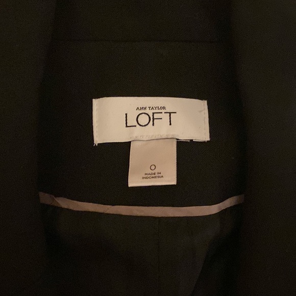 LOFT Black Blazer with Zipper - Picture 2 of 5